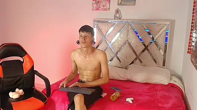 Astarotth__ live XXX chat