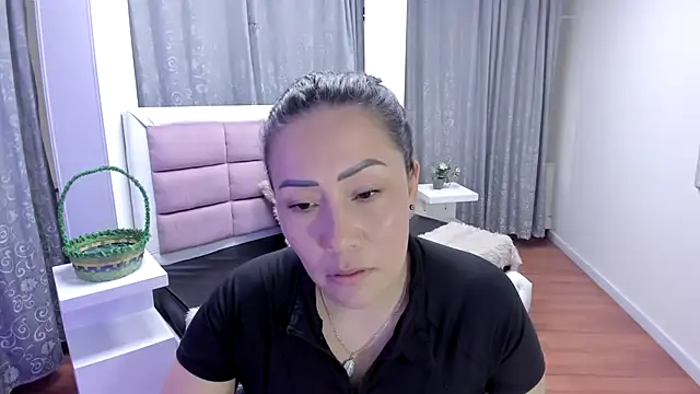 gaby_trent's Live XXX Chat