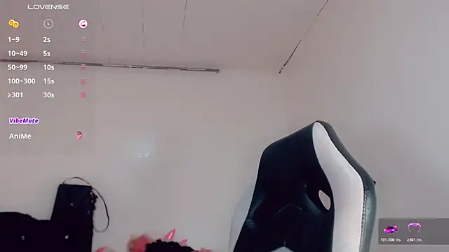 Oriana_braom 现场XXX聊天