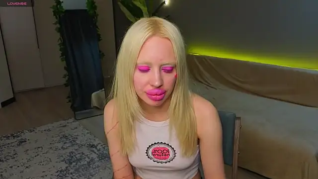 دردشة Luna_Beverly الجنسية المباشرة