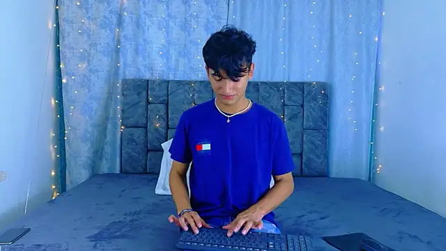 XXX chat uživo modela IhanKing