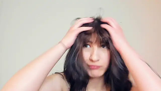 XXX chat uživo modela LolaVie