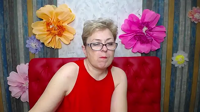 Chatroom XXX en direct de EmiliaGree