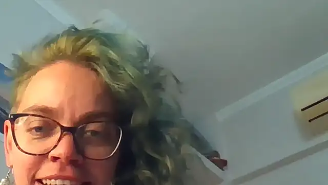 Czat XXX na żywo – Ju-Hot