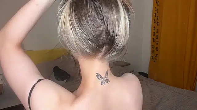 Chat XXX ao vivo de Catrinee