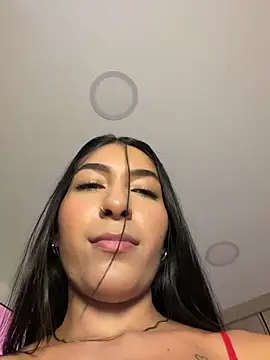 AshleyG_222 élő XXX-chatje