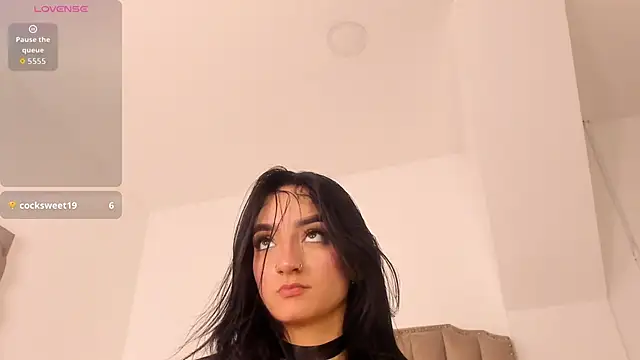 Chat +18 de atenea_lux ao vivo