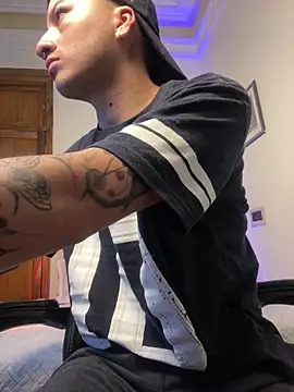Dereck_Klain Webcam show