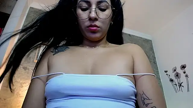 Chatroom XXX en direct de isa_cruzx