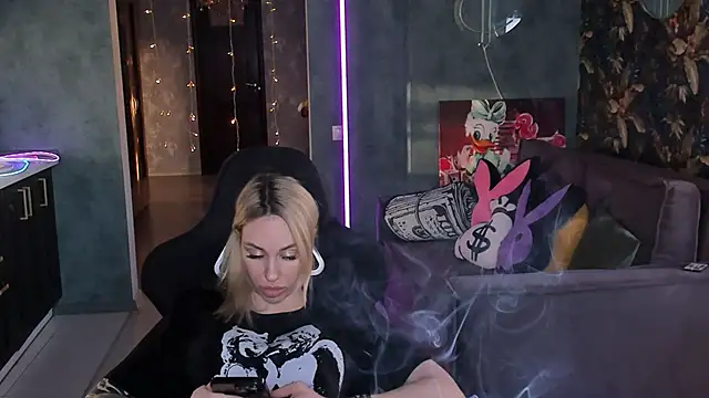 Blckmirrorrn Live XXX chat