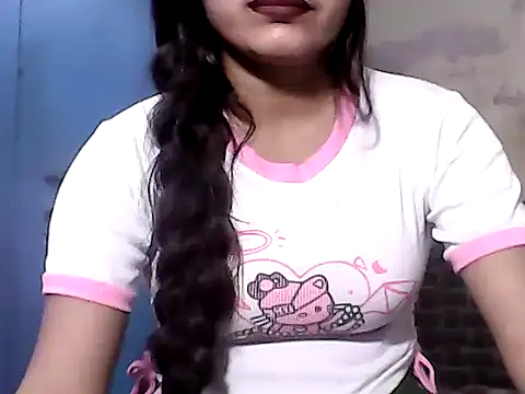 Lovely_Pandey's Webcam Show