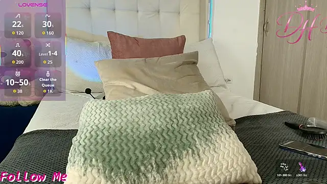 Daphne_Hills' Webcam Show