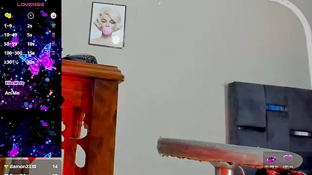 Jimena_Grey Show in webcam