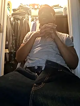 bigboytoy912 라이브 XXX 채팅