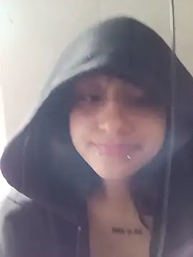 Magie_rouse Chat XXX in diretta