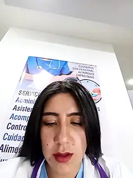 CAROLINE__07n Live XXX chat