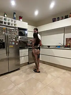maferalvarexxx 网络视讯表演