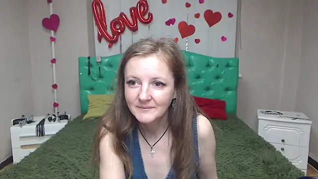 MeganPirs – Naživo XXX chat