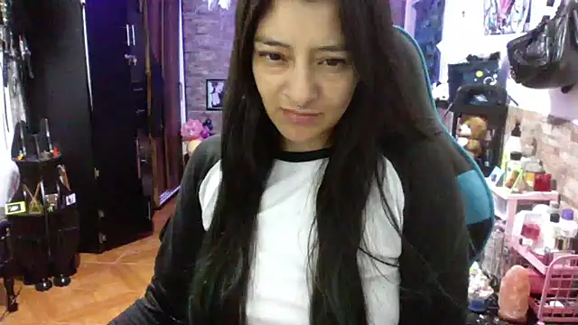 Онлайн чат XXX AngelaQueen_