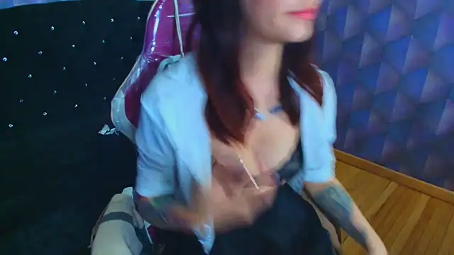 LiaHarryis' Live XXX Chat