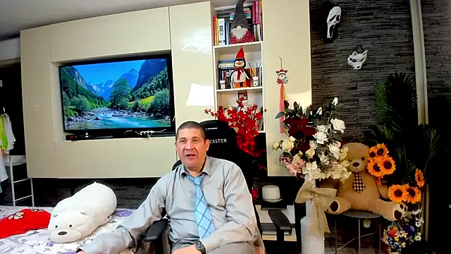 SpartacusDaddy48 Chat XXX in diretta
