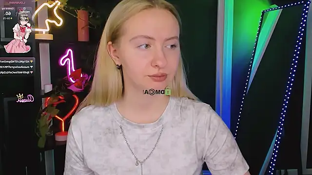 mila_glow1's Live XXX Chat