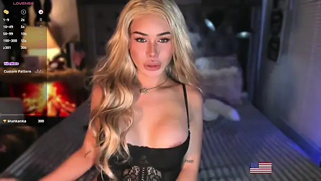 ZyraGoddes 网络视讯表演