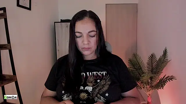 urcute_kittenn Live XXX chat