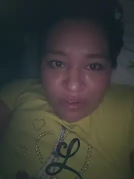Lovelipsbig Adlı Modelin Canlı XXX Sohbeti