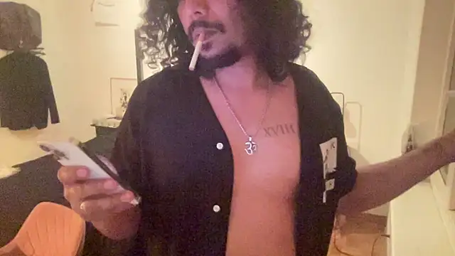daddyvibes: διαδικτυακό σόου στην κάμερα