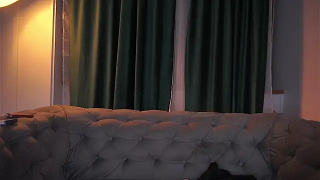 Chat XXX ao vivo de LylithMoon