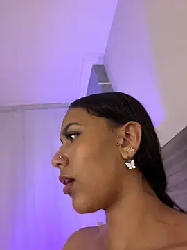 XXX chat uživo modela MiilaBlake