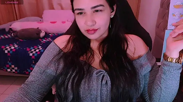 _anastasia Adlı Modelin Canlı XXX Sohbeti