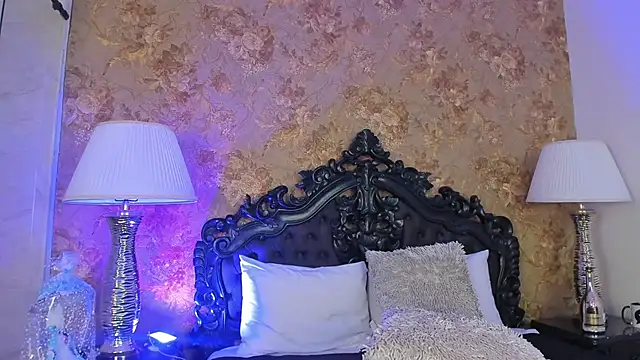 alanna_blaze live XXX chat