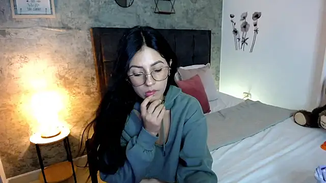 isa_cruzx's Live XXX Chat