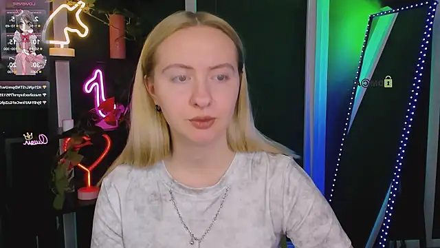 mila_glow1's Live XXX Chat