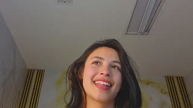 bonnie_1s' Live XXX Chat