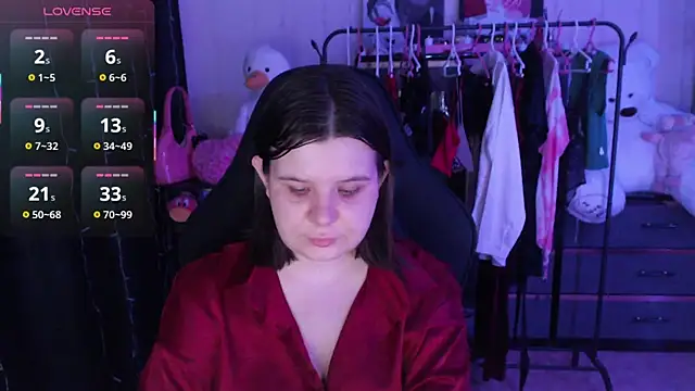 AmyVibess Chat XXX in diretta