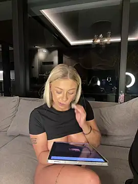 SexOnMyLvL Webcam-Show