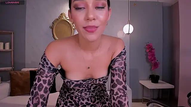 AmaliaCrus live XXX chat