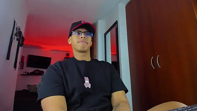 XXX chat uživo modela _John_Boy_