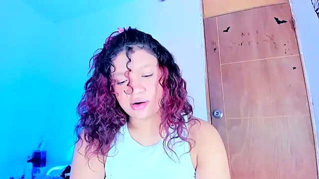 Emily_Coper18 – Naživo XXX chat