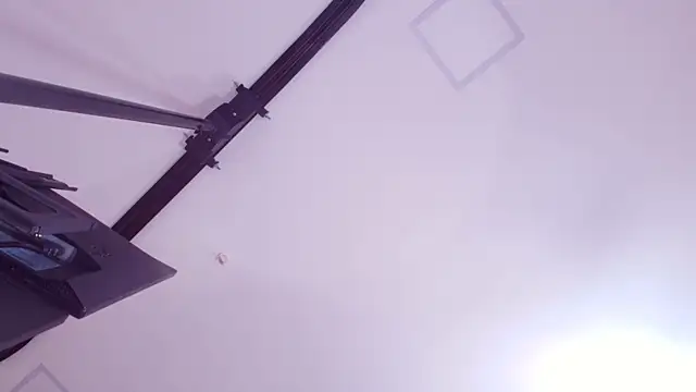 Pokazy przed kamerką – caata_cata