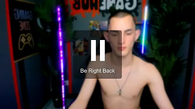 Lucas_Moran live XXX chat