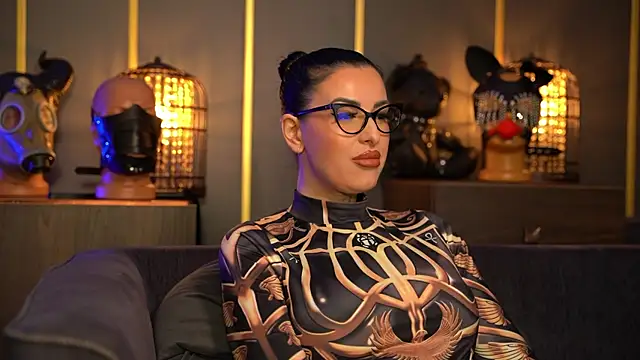kelly_kent Adlı Modelin Canlı XXX Sohbeti