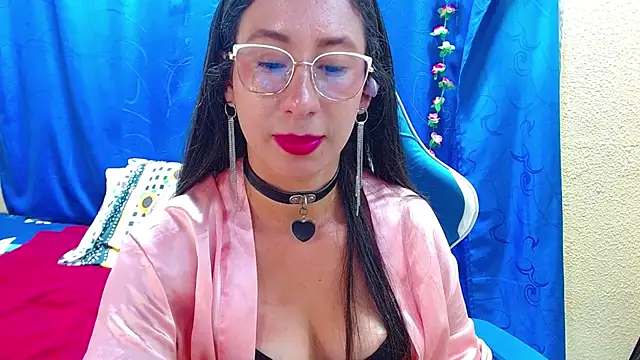 Gia_leinn – Naživo XXX chat