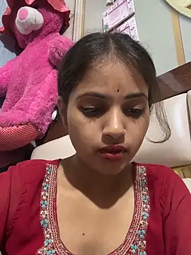Naina11100's Live XXX Chat