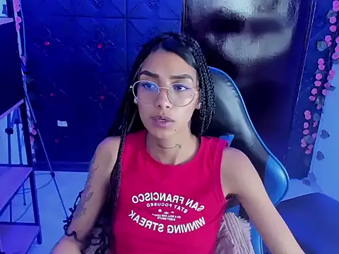 دردشة KarlaSlutSkinny__ الجنسية المباشرة