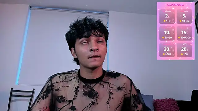 SahirCharm's Live XXX Chat