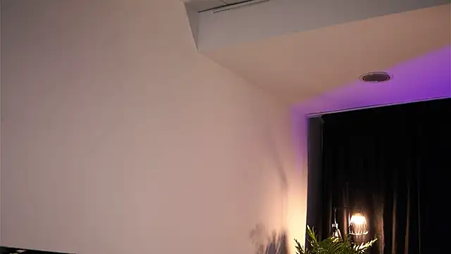 LisaLorenz Show Webcam